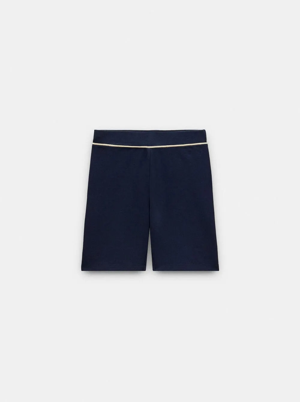 Shorts with contrasting piping