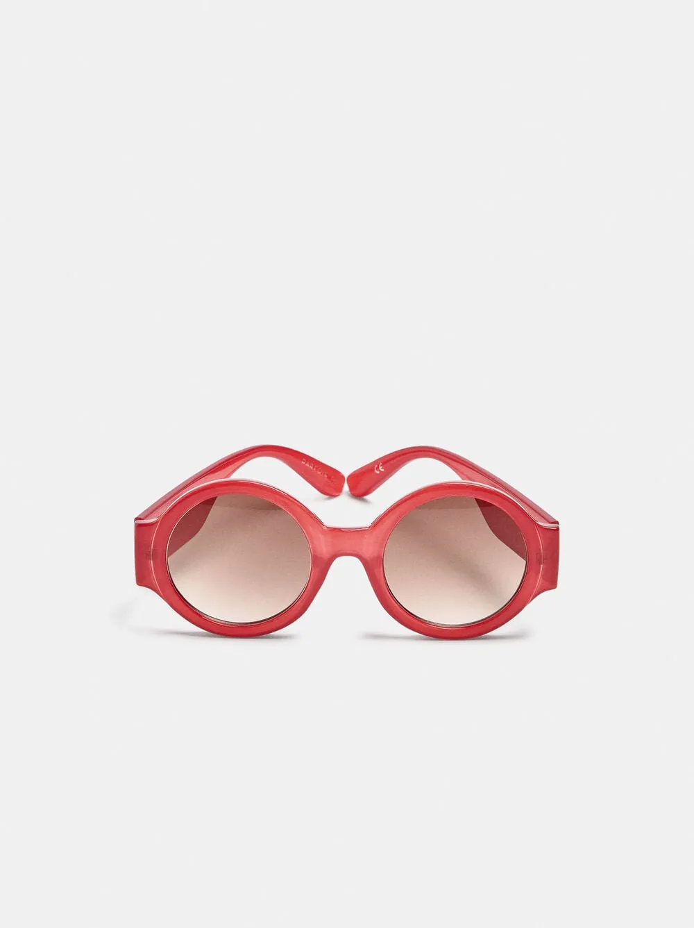 Round sunglasses