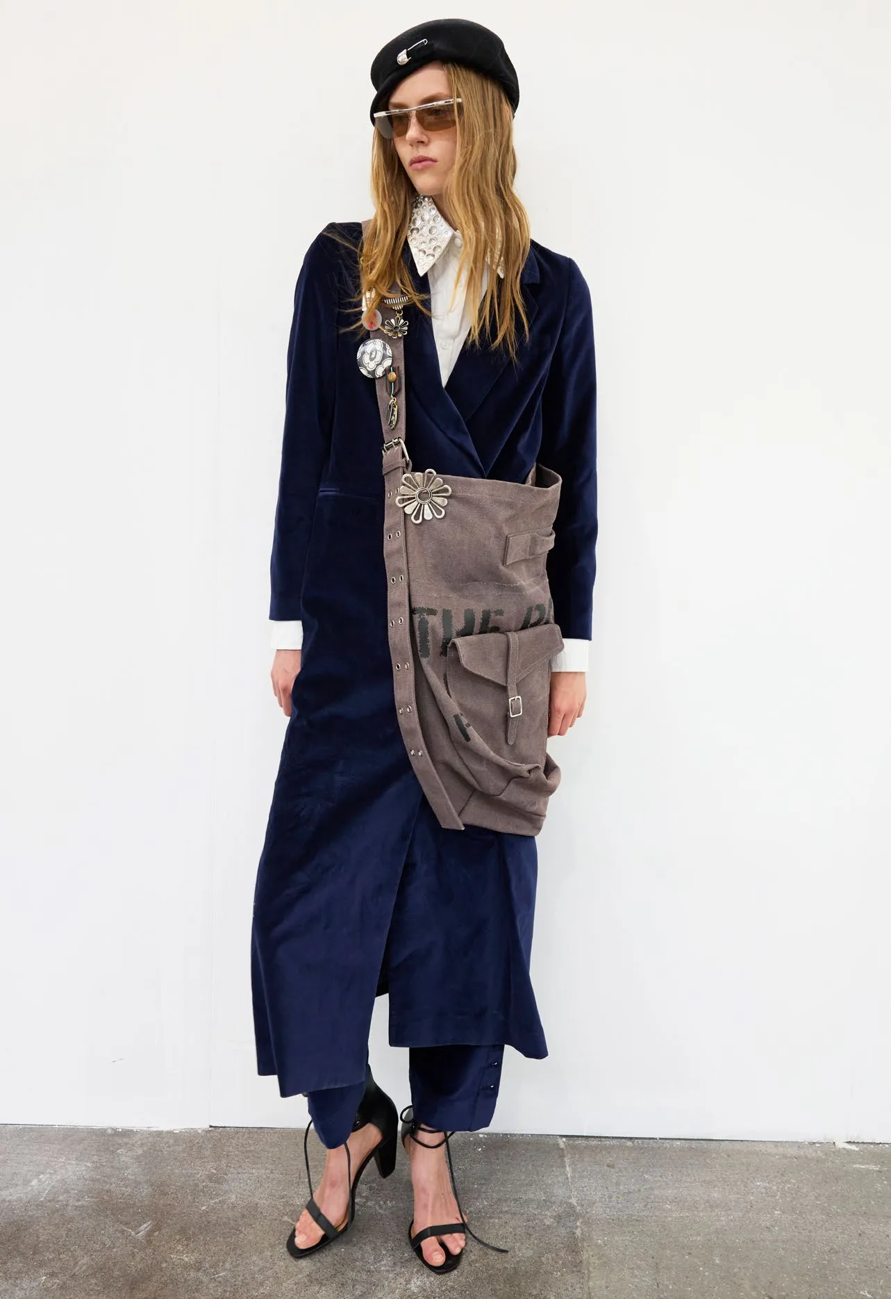 Navy velvet coat with the slouched canvas bag, full figure