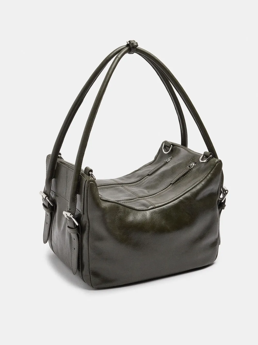 Leather tote-backpack with double closure