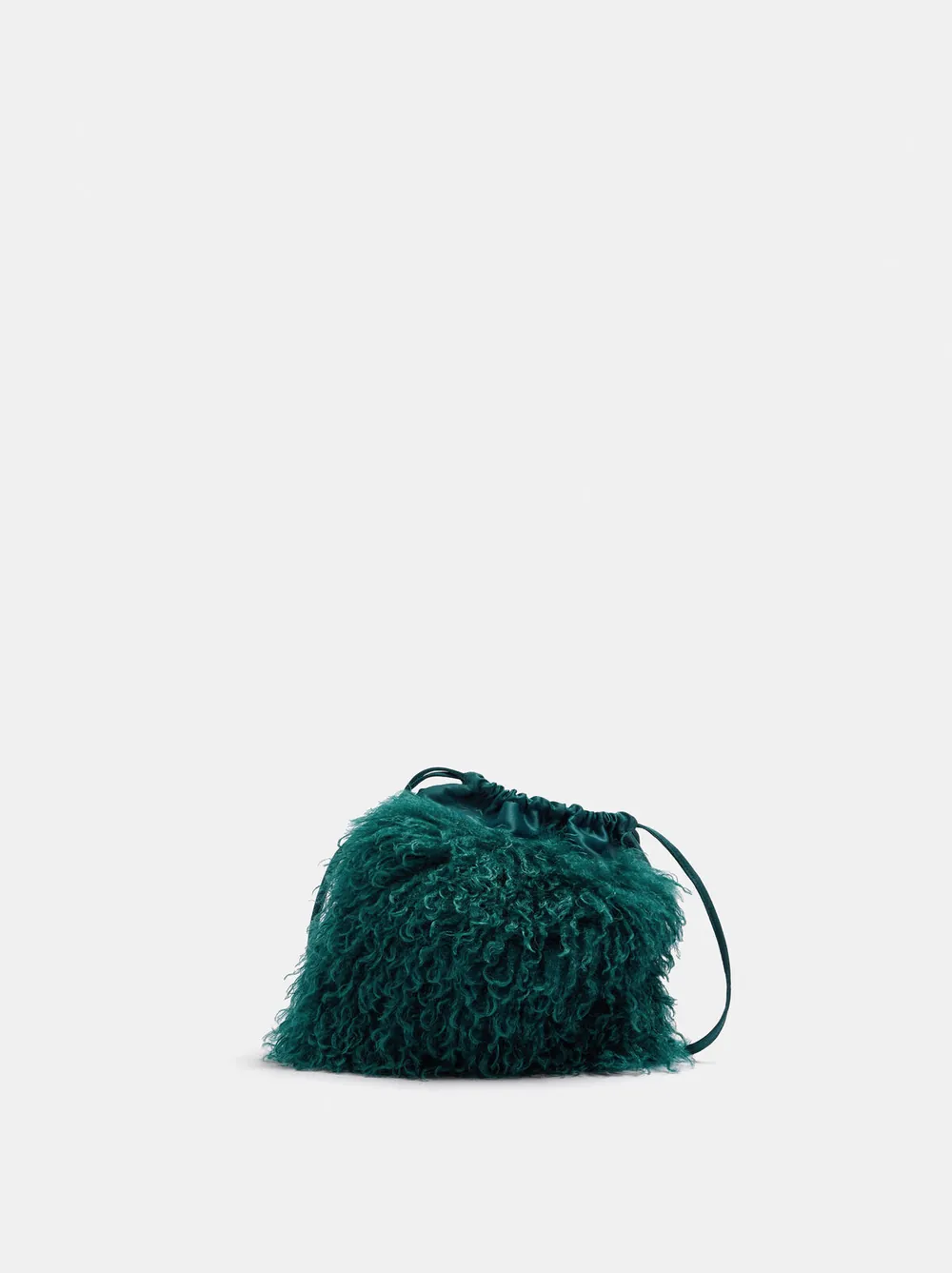 Fur-effect party bag