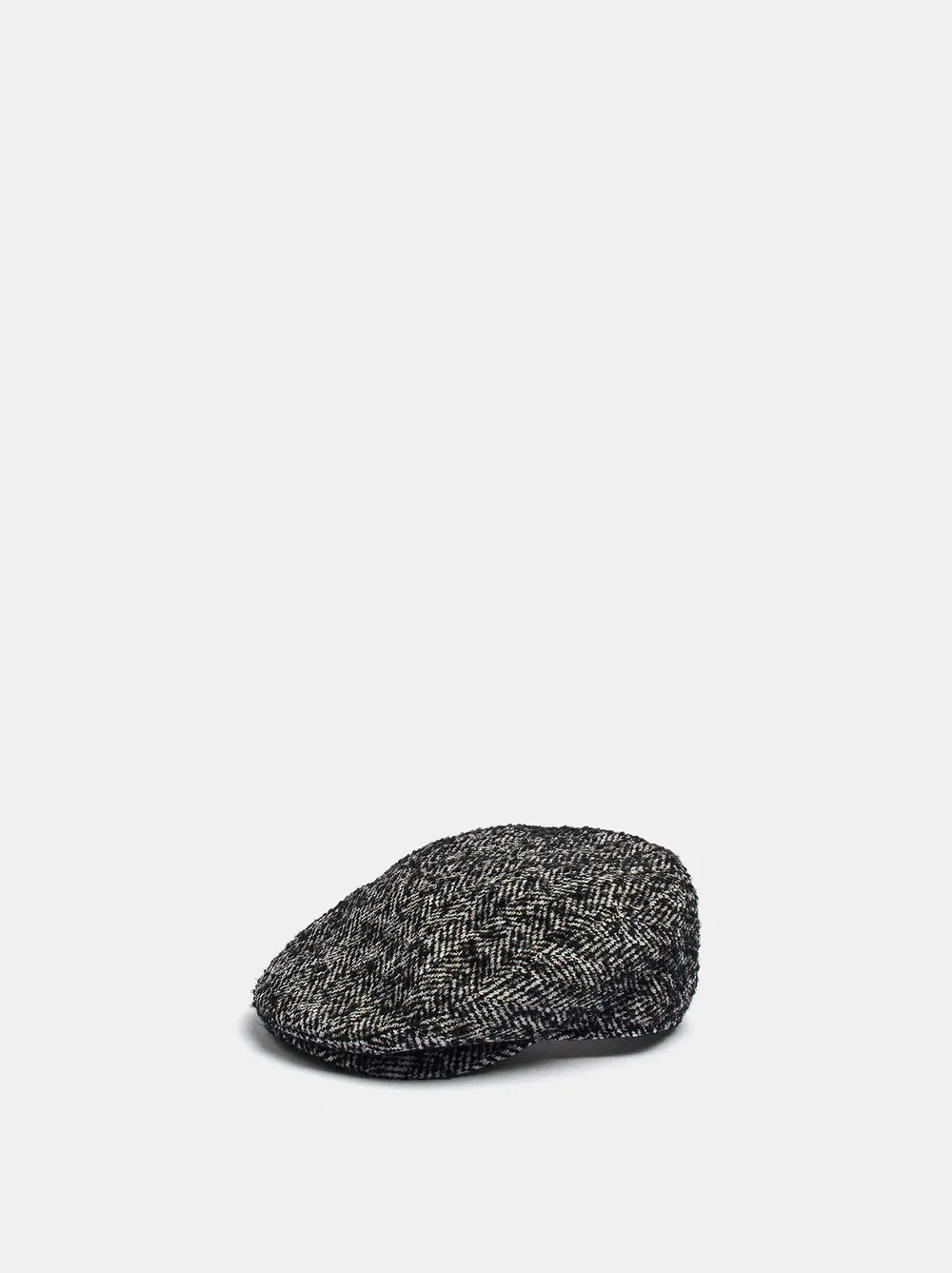 English wool-blend beret