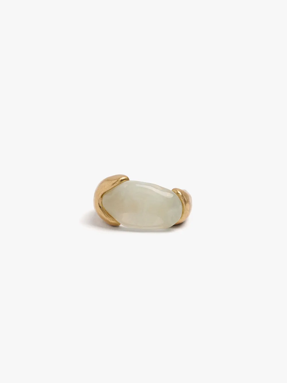 Irregular oval ring