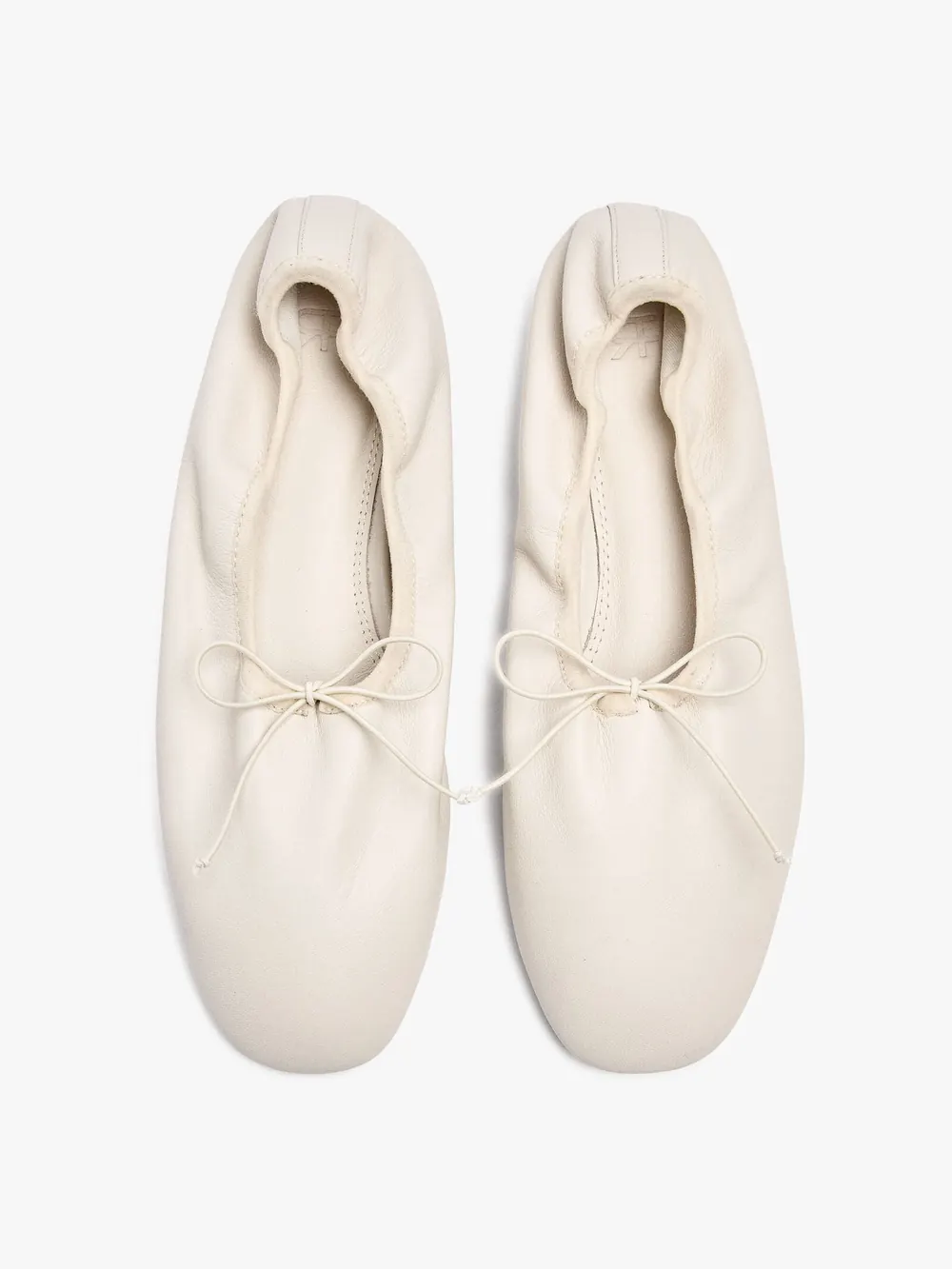 Leather ballet flats with elastic