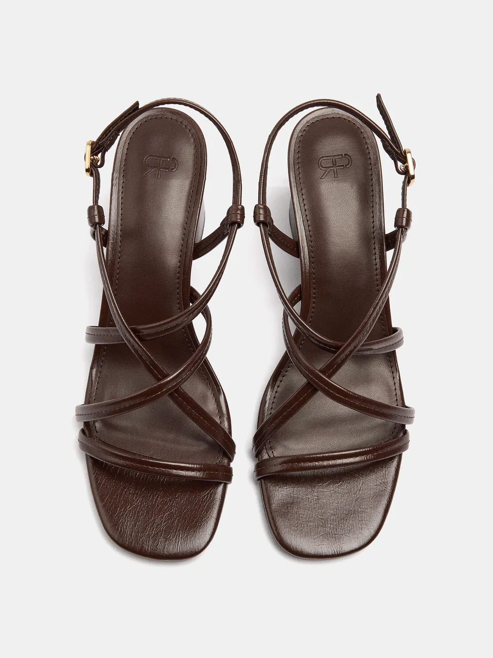Wide-heeled sandals with crossed straps