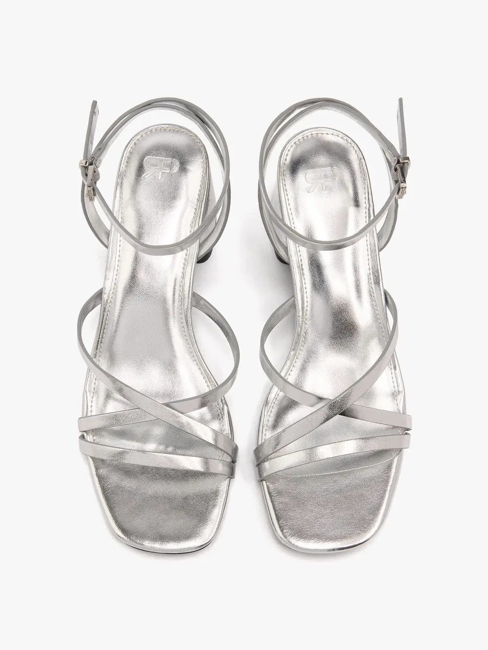 Strappy sandals with wide block heel